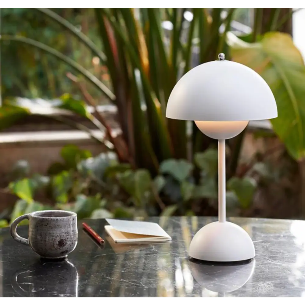 Lampe de Table Minimaliste & Unique